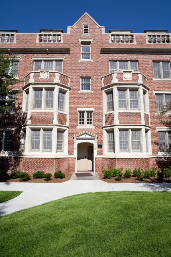 Professor Ends Class…and Life 