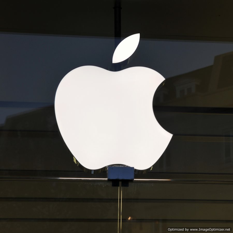Apple Patents Multi-Touch 3-D Applications