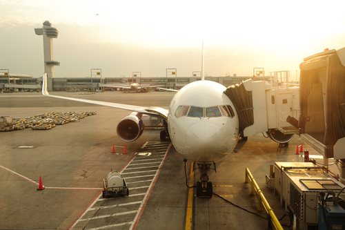 American Airlines Baggage Handler Receives Life Sentence