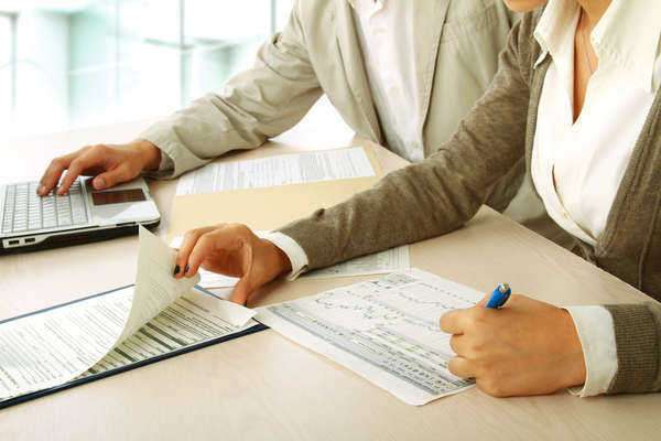 what does mediation training involve